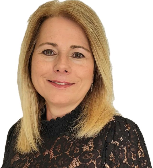 Lesley Fraser PDI